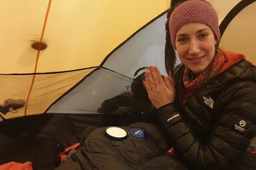 Η Χριστίνα Φλαμπούρη, η πρώτη Ελληνίδα που πάτησε σε 7 κορυφές του κόσμου, έχει ένα μυστικό ομορφιάς