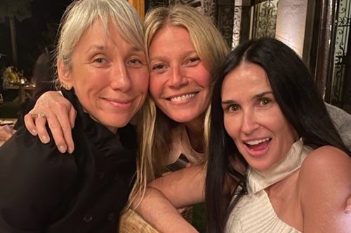 H Γκουίνεθ Πάλτροου, η Ντέμι Μουρ και η Κέιτ Χάντσον έκαναν πάρτι και εμφανίστηκαν χωρίς μακιγιάζ