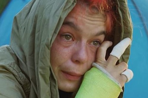 Αυτοκτόνησε η 23χρονη άστεγη, Paige Greenaway, που έγινε πρωταγωνίστρια σε ντοκιμαντέρ στο BBC