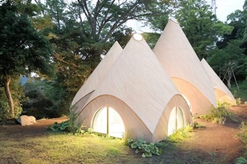 Με κέντρο τον άνθρωπο: Ένα παραμυθένιο «γηροκομείο» φωλιασμένο σε δάσος της Ιαπωνίας 