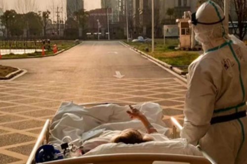 Νέα εποχή ελπίδας ξημερώνει στη Γιούχαν. Η συγκλονιστική φωτογραφία από την έρημη πόλη