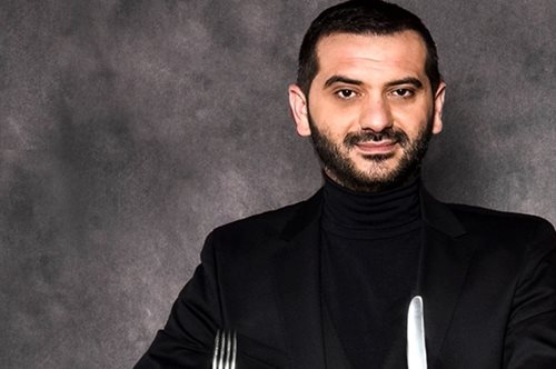 Πως ο Κουτσόπουλος παρέδωσε μαθήματα δημοσιογραφικής δεοντολογίας. Και δεν είναι καν η δουλειά του