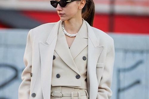 Κάνε μια ευέλικτη και ταυτόχρονα elegant εμφάνιση ποντάροντας στις γήινες αποχρώσεις 