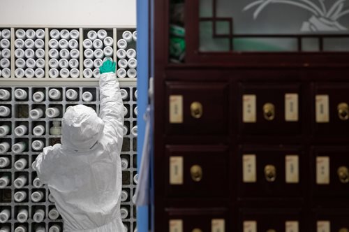 Νίκησε τον κορονοϊό η Wuhan στην Κίνα: Κλείνει το τελευταίο προσωρινό νοσοκομείο της πόλης 