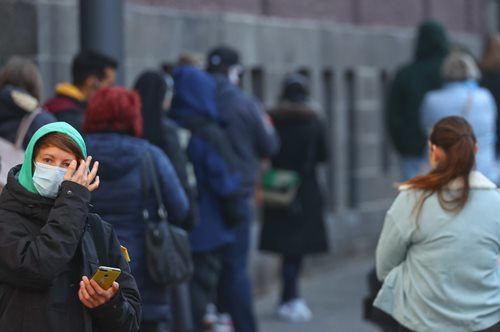 Απαγορεύονται οι συναθροίσεις άνω των 10 ατόμων - H ανακοίνωση θα γίνει μέσα στην ημέρα