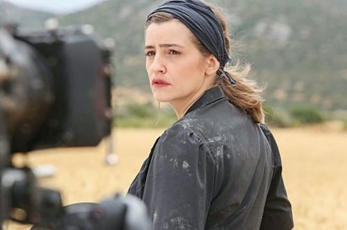 Χιουμοριστικό βίντεο: Πως περνάει η «Λενιώ» από τις Άγριες Μέλισσες τον χρόνο στο σπίτι