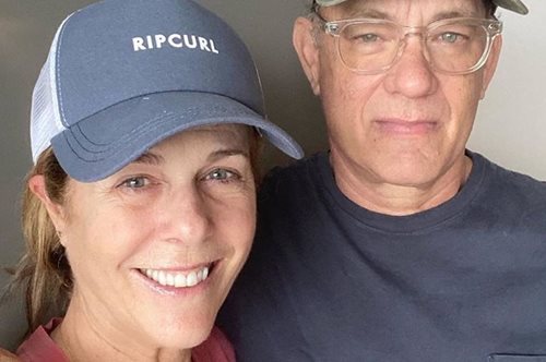 Η Ρίτα Γουίλσον έχει τρελαθεί στην απομόνωση. Έδωσε το κινητό της στο κοινό για να μιλάνε