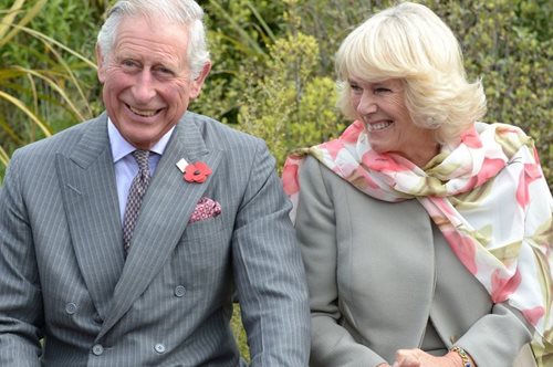 Θετικός στον κορονοϊό ο πρίγκιπας Κάρολος της Αγγλίας. Κόλλησε από τον Αλβέρτο του Μονακό