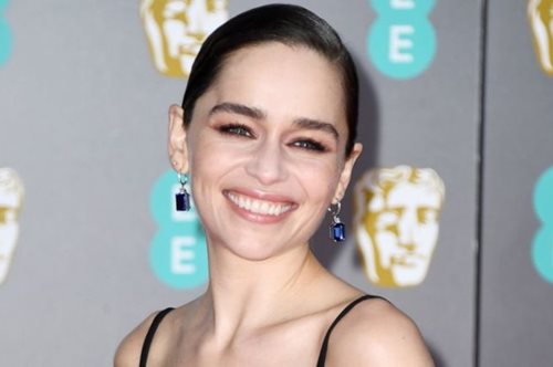 Πως θα σας φαινόταν ένα δείπνο με την «Μητέρα των δράκων»;