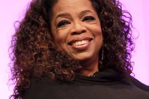 Μια ασύλληπτη δωρεά ύψους  10 εκ. δολαρίων έκανε η Όπρα για την αντιμετώπιση της πανδημίας