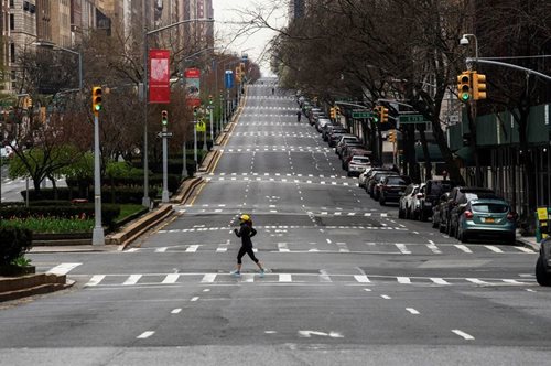 Πώς ο κορονοϊός άλλαξε δραματικά τον κόσμο σε τρεις μήνες. Το σοκαριστικό βίντεο του Guardian