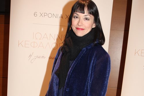 «Αν είσαι γυναίκα και υφίστασαι βία, μη μείνεις σιωπηρή»: Το μήνυμα της Νάντιας Γιαννακοπούλου