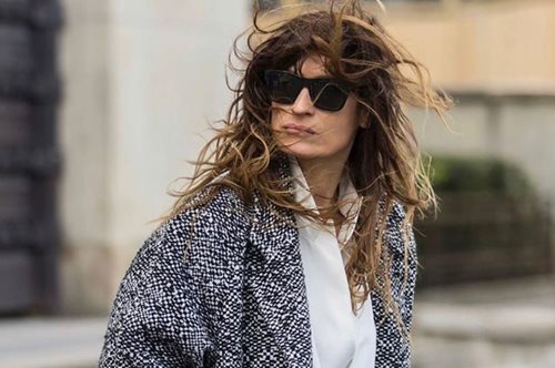 Νεανικά και υγιή μαλλιά μετά τα 50 -Το απόλυτο στοιχείο φρεσκάδας 