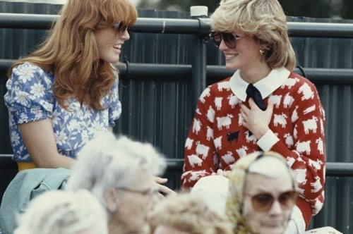 Δεν σε αφήνουν καν να ανάψεις το φως: Όταν η Σάρα Φέργκιουσον μίλησε για τη δραματική ζωή στο παλάτι