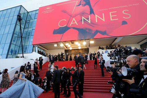 Τα σημαντικότερα κινηματογραφικά φεστιβάλ θα προβάλλουν δωρεάν τις ταινίες τους στο YouTube