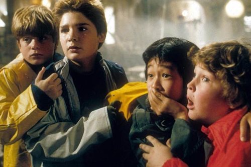 Θυμάστε τα «Goonies», την απόλυτη ταινία των παιδικών μας χρόνων; Πώς είναι σήμερα οι πρωταγωνιστές;