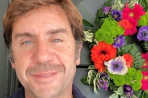 Ο Γιώργος Μαζωνάκης θα βοηθήσει να σιτιστούν 8 άπορες οικογένειες για έναν μήνα