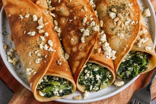 Κρέπες με κολοκυθάκια και ανθότυρο- Λιγότερες θερμίδες αλλά ίδια γεύση και νοστιμιά