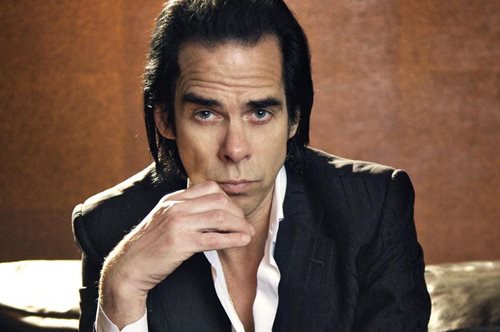 Ο Νικ Κέιβ συμφιλιώθηκε με καλλιτέχνες που τον έχουν 