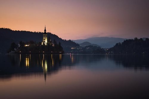 Ωραία νέα: H πρώτη χώρα της Ευρώπης που κήρυξε το τέλος της πανδημίας