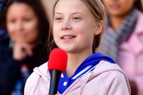 Γκρέτα Τούνμπεργκ: Εμφάνιση έκπληξη στο νέο βίντεο κλιπ των Pearl Jam