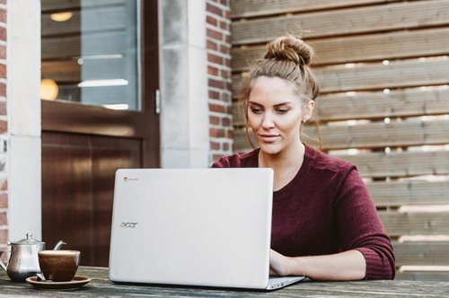 Αντίο Zoom- Μόλις έφτασε η δωρεάν εφαρμογή βιντεοδιασκέψεων Messenger Rooms του Facebook