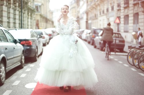 Το Παρίσι του Νικόλα Αριστείδου ένα μήνα μετά την επίθεση 