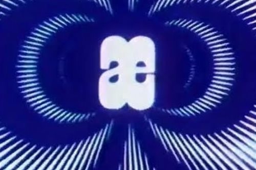 «Γεύση ζωντανή, μοναδική, που διαρκεί»: Θυμάσαι τις διαφημίσεις που βλέπαμε στην TV το 1987;