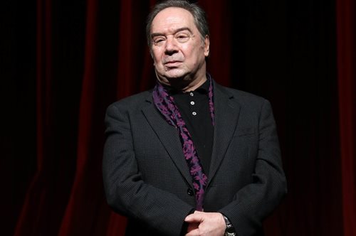 «Δε με υποτιμούσε, αλλά μου έκανε κάτι χειρότερο, δεν υπήρχα για τον πατέρα μου» 