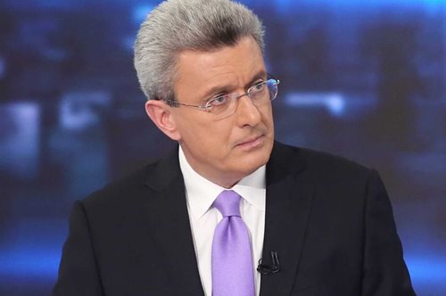 Ο Νίκος Χατζηνικολάου με την κόρη του σε μια τρυφερή φωτογραφία που «φωνάζει» καλοκαίρι