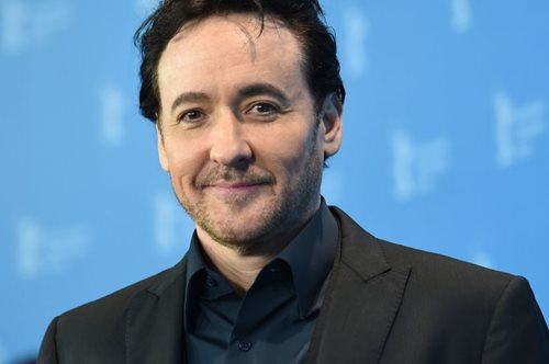 Επίθεση από αστυνομικούς δέχτηκε ο Τζον Κιούζακ κατά τη διάρκεια διαδηλώσεων για τον Τζορτζ Φλόιντ