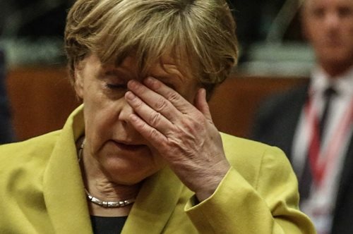 Η επική γκάφα της μεταφράστριας της ΕΡΤ για το θάνατο του Βεστερβέλε και τη σύζυγό του ενώ ήταν gay