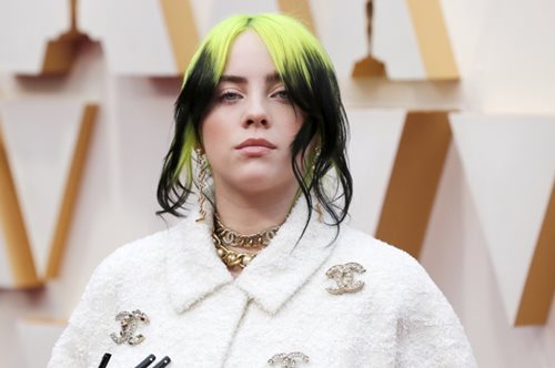 «Σκάστε επιτέλους»: Η οργισμένη επιστολή της Billie Eilish για τη δολοφονία του Τζορτζ Φλόιντ