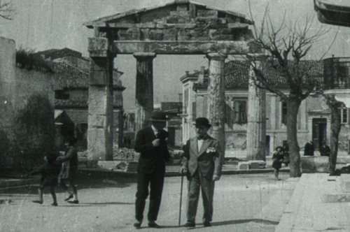 Το Τατόι μεταμορφώνεται σε θερινό σινεμά για την προβολή της ταινίας «Οι απάχηδες των Αθηνών»