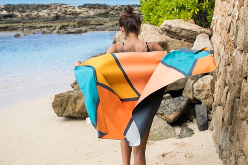 «Wow! Που μπορώ να βρω μία τέτοια πετσέτα;». To brand Anaskela σε κάνει να αναφωνείς ακριβώς αυτό