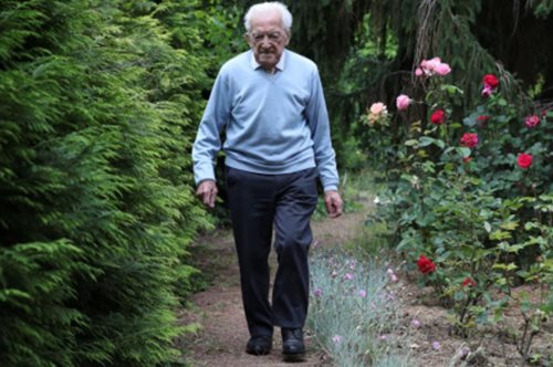 Ένας Βέλγος 103 ετών τρέχει μαραθώνιο για να βοηθήσει στην έρευνα ενάντια στον κορονοϊό