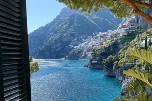 Τι βλέπεις από το παράθυρό σου; Μοιράσου φωτογραφίες στο γκρουπ στο Facebook «View from my window»