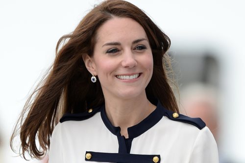 Η Kέιτ μόλις φόρεσε το πιο κομψό floral φόρεμα κάτω από 50 ευρώ- Είναι ακόμη διαθέσιμο