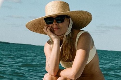 15 ψάθινα καπέλα που θα απογειώσουν το λουκ σου και θα σου κάνουν σκιά 