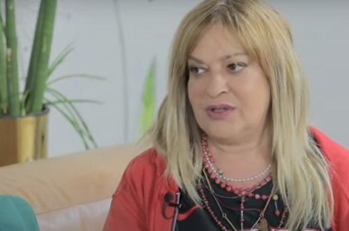 «Πρέπει να πρόκειται για κάτι πάρα πολύ εντυπωσιακό για να μασήσω»