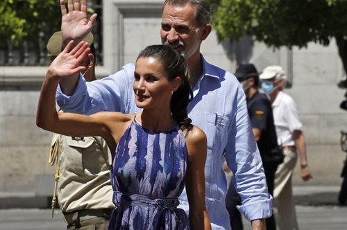 Με απίθανο print: Η Λετίσια της Ισπανίας εμφανίστηκε με το πιο στιλάτο jumpsuit από τα Mango