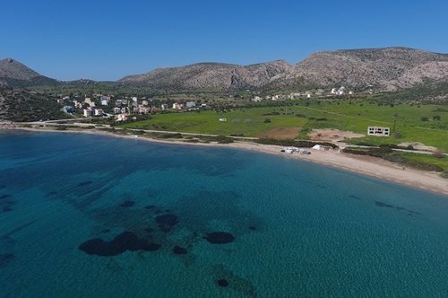 Μια όμορφη παραλία της Αττικής βρίσκεται μόνο 50 λεπτά από το κέντρο -Σαν μονοήμερο ταξίδι