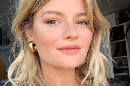 Ανακαλύψαμε το καλοκαιρινό κούρεμα που θα σε ανανεώσει απίστευτα