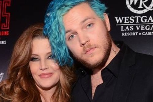 Το μεσαίο του όνομα ήταν Καταιγίδα: Η ιστορία του 27χρονου εγγονού του Πρίσλεϊ που αυτοπυροβολήθηκε