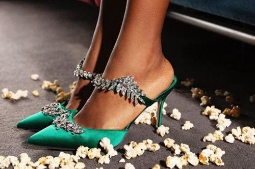 Για πρώτη φορά μπορείτε να αποκτήσετε με έκπτωση τα παπούτσια του Manolo Blahnik