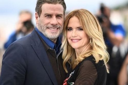 «Στον αγαπημένο μου Τζόνι, τον πιο υπέροχο άντρα που ξέρω. Μου έδωσες ελπίδα όταν ήμουν χαμένη»