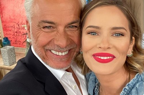 Μπαμπάς έγινε ο Χάρης Χριστόπουλος: Η Ανίτα Μπραντ γέννησε ένα υγιέστατο αγοράκι