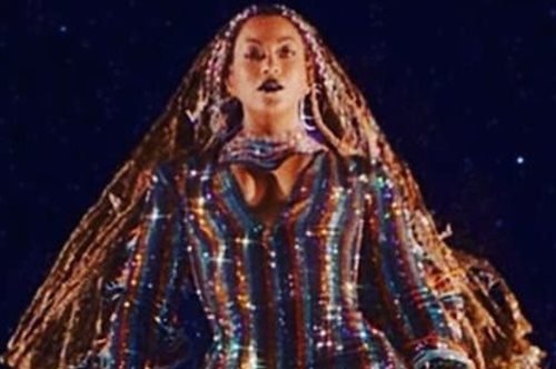 Δυο ελληνικά brand ντύνουν την Μπιγιονσέ: Βρεττός Βρεττάκος και Tsakiris Mallas 