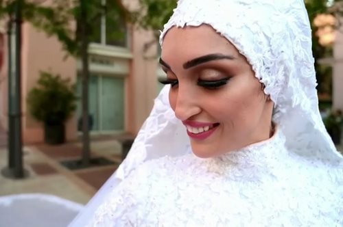 Τι συνέβη στη νύφη από τη Βηρυτό που βιντεοσκοπείτο την ώρα της έκρηξης