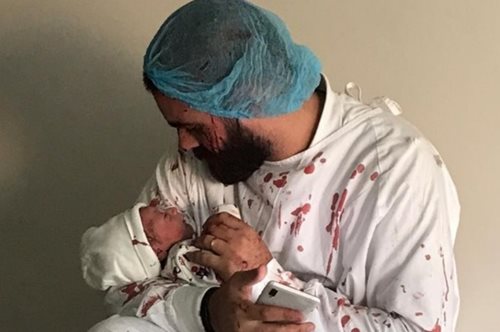 «Όλα διαλύθηκαν»: Το ζευγάρι της Βηρυτού που απέκτησε τον γιο του τη στιγμή της έκρηξης